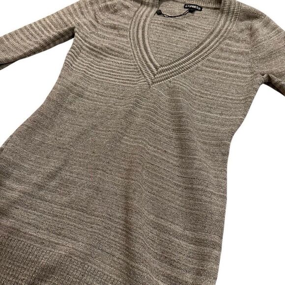 Express Metallic Shimmer V Neck Sweater Long Sleeve Slim Fit - Picture 5 of 10